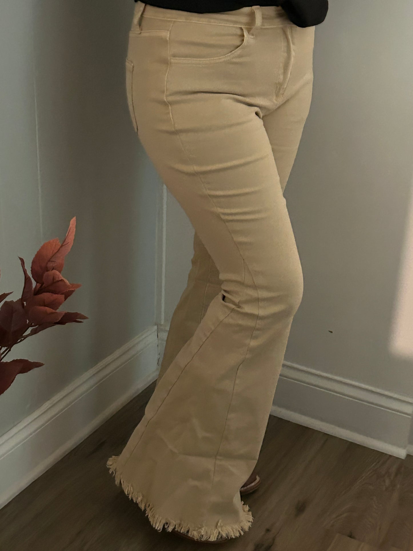 Mid Waist Flared Jeans