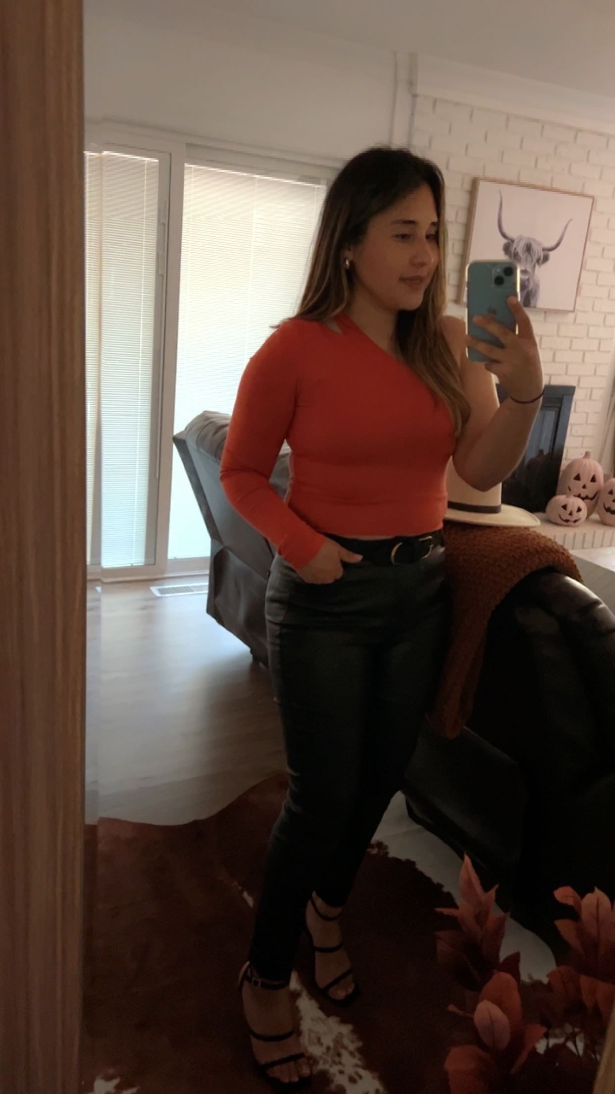 CHOOSE YOU ONE-SHOULDER LONG SLEEVE TOP