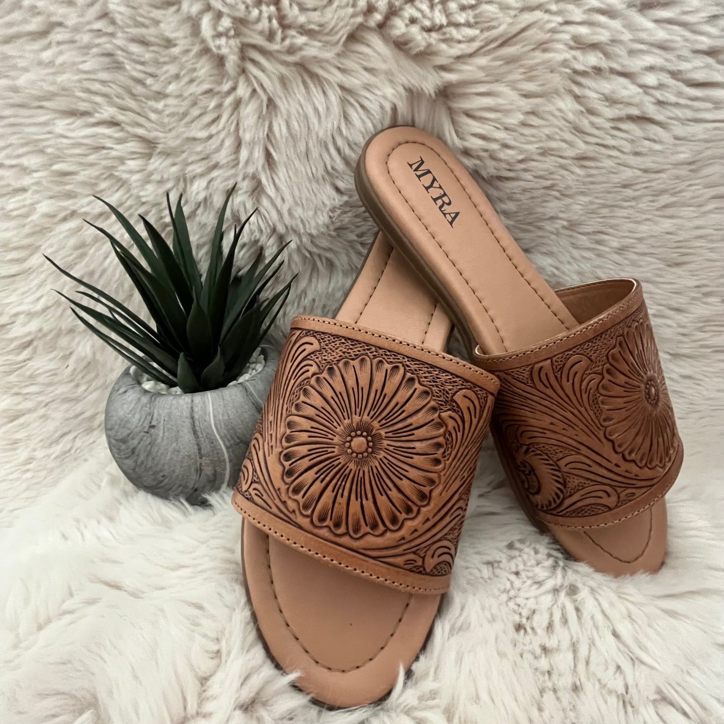 Arte Western Sandals