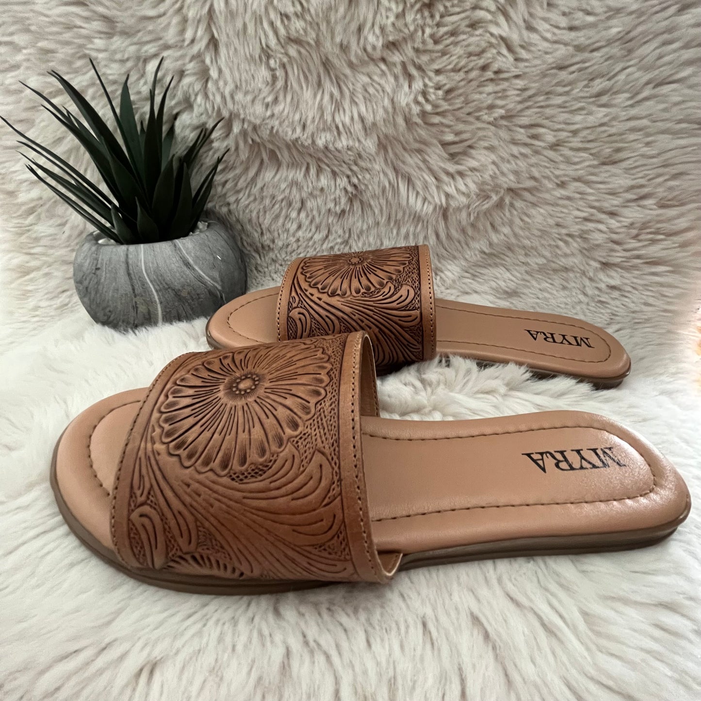 Arte Western Sandals